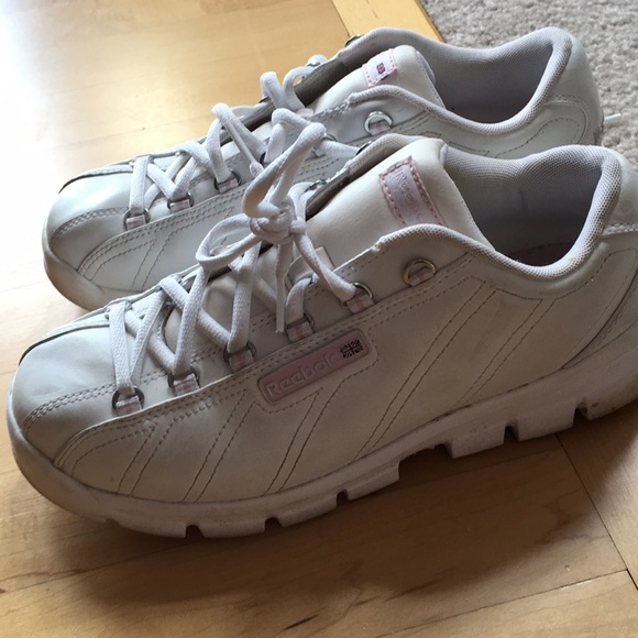 reebok classic white pink